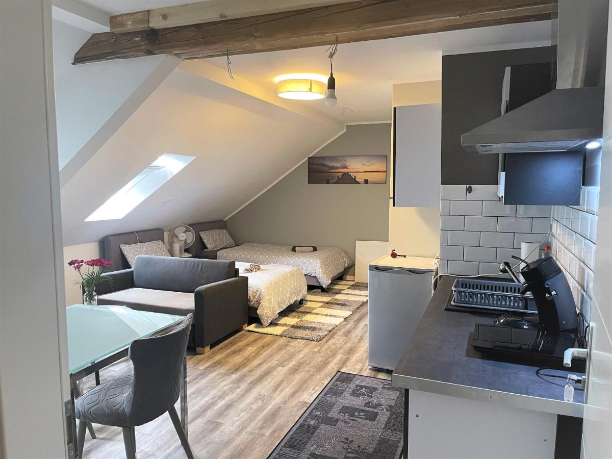 Apartments Pellinger-Hof Pellingen Екстериор снимка